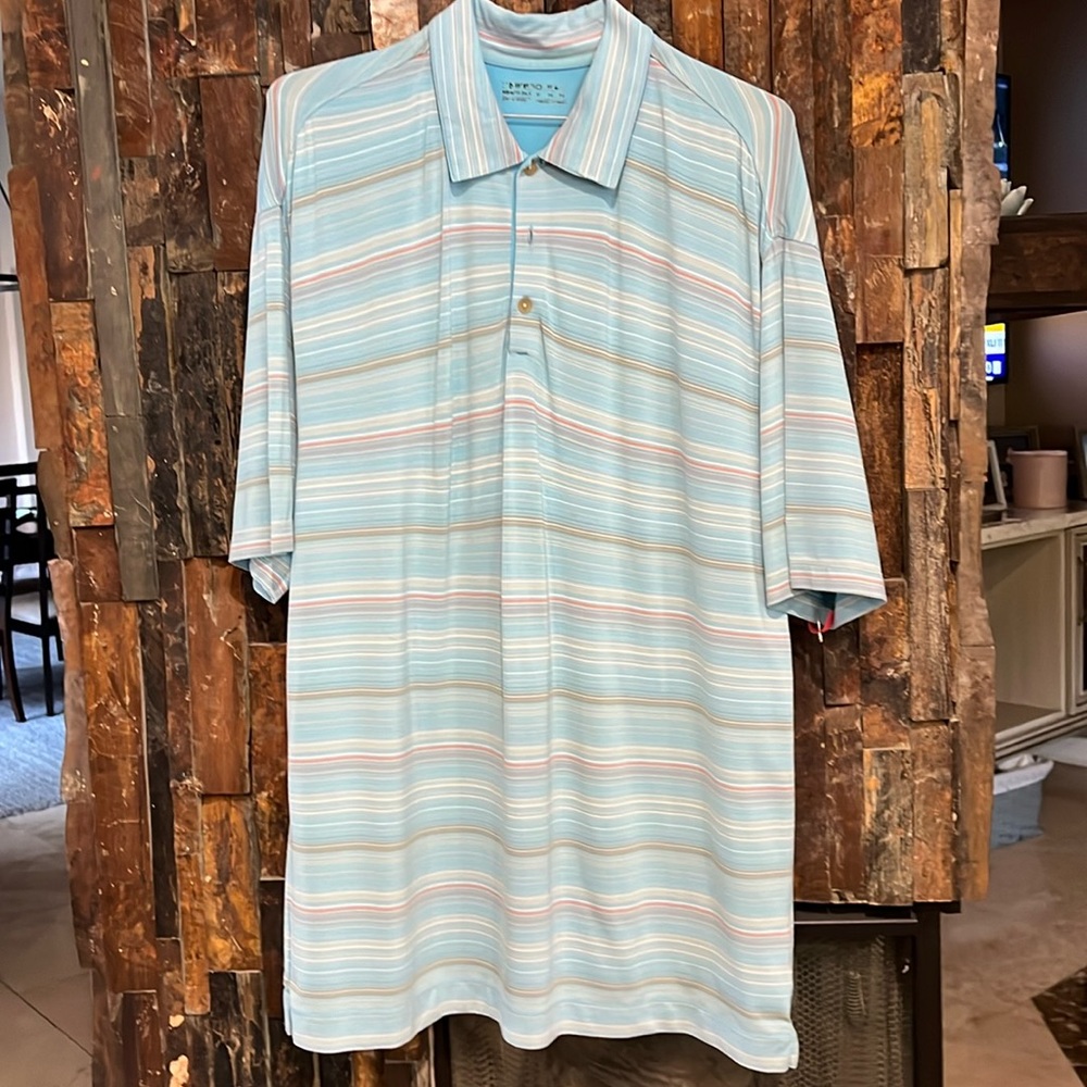 Gently worn Nike Fit Dry Polo XL